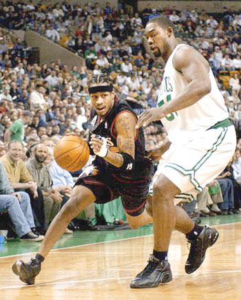 意甲对阵第30支球队球门，劳塔罗当选国米4-0科莫全场最佳（劳塔罗攻破意甲第30个不同对手球门，国米4-0科莫当选全场最佳）