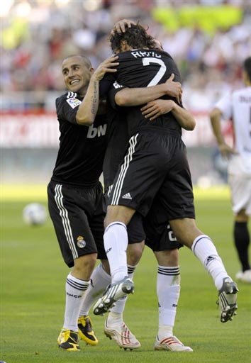 NBA最佳球员评选背后的意义与期待（解读NBA最佳球员评选的价值与期望）