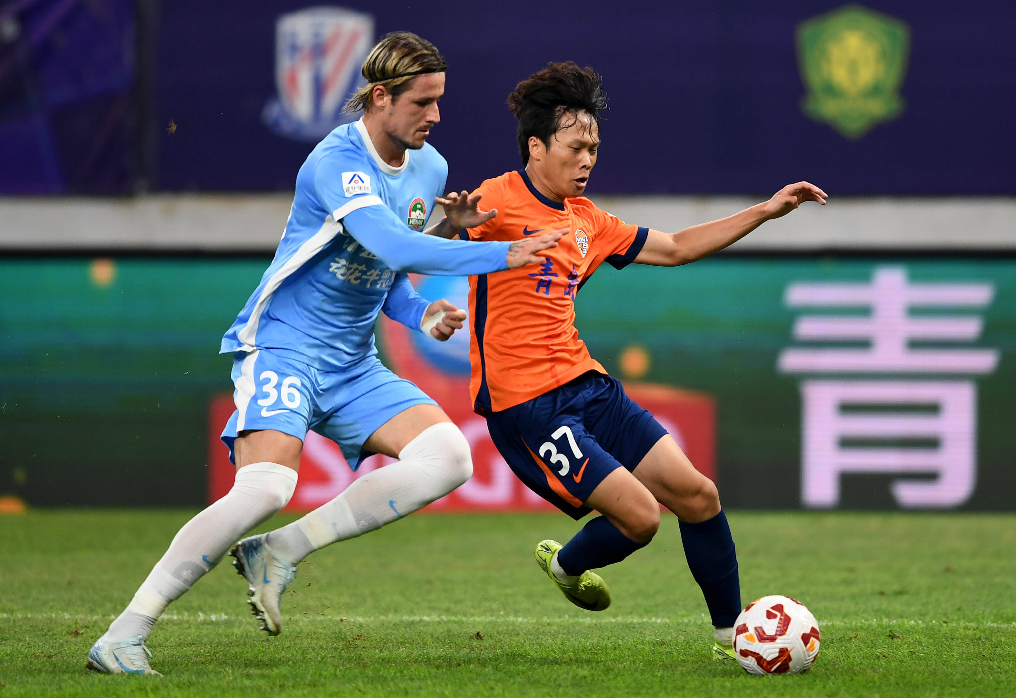 卡利亚里主帅：面对伊尔迪兹这种冠军球员，疏忽就会付出代价（卡利亚里主帅：对伊尔迪兹这类冠军级球员稍有松懈就会被惩罚）