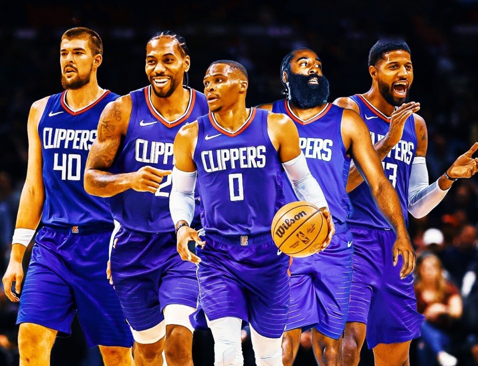 足球国足备战进入冲刺阶段，全队封闭训练（国足备战进入冲刺期 全队展开封闭集训）