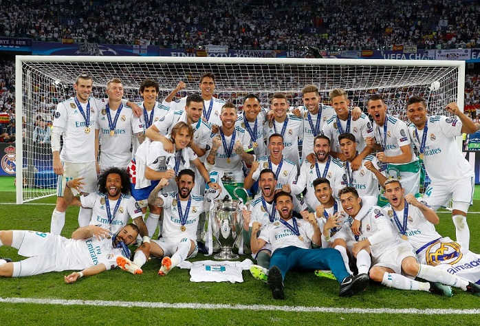 科莫5-1大胜都灵，阿达伊梅开二度，巴图里纳破门（科莫5-1痛击都灵：阿达伊双响，巴图里纳建功）