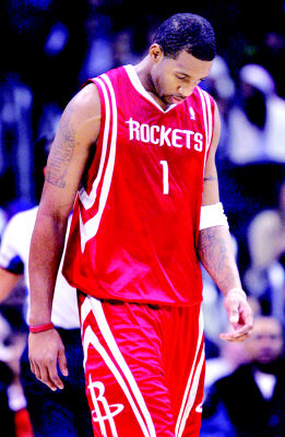 本赛季关键时刻得分榜前四：SGA出场数最少，总得分第一（本赛季关键时刻得分TOP4：SGA出场最少，仍居总分榜首）