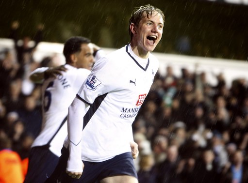 库尔图瓦：比赛中我在想“幸好我和姆巴佩是队友”（库尔图瓦：比赛时我心想，幸好姆巴佩是我队友）