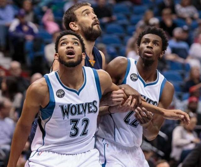 贝林厄姆世界级表现再度惊艳皇马（贝林厄姆再现世界级状态 再次震撼皇马）