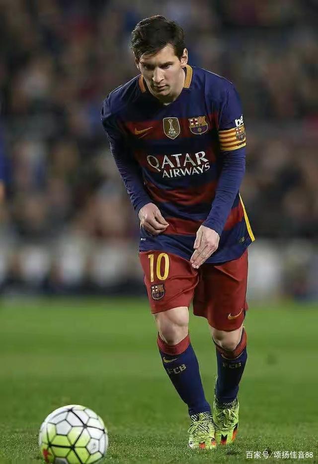 官方：27岁日本后卫富安健洋加盟阿贾克斯，签约至赛季结束（阿贾克斯官宣：27岁日本后卫富安健洋加盟，合同至本赛季末）