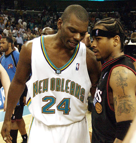 姆希塔良：比赛应该是平局，但主裁决定判罚一粒不存在的点球（姆希塔良不满：原本应平局，主裁却判了不存在的点球）