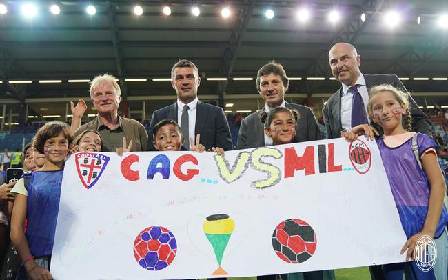 萨巴蒂尼谈孔蒂爆发：球队表现糟糕且脱节，但球员需要被关爱（萨巴蒂尼评孔蒂怒火：球队低迷又脱节，但球员更需关怀）