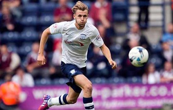 铜梁龙官方：下赛季球衣为主红客白，欢迎球迷投票27赛季球衣（铜梁龙官宣：下季球衣主红客白，27赛季款式向球迷开放投票）