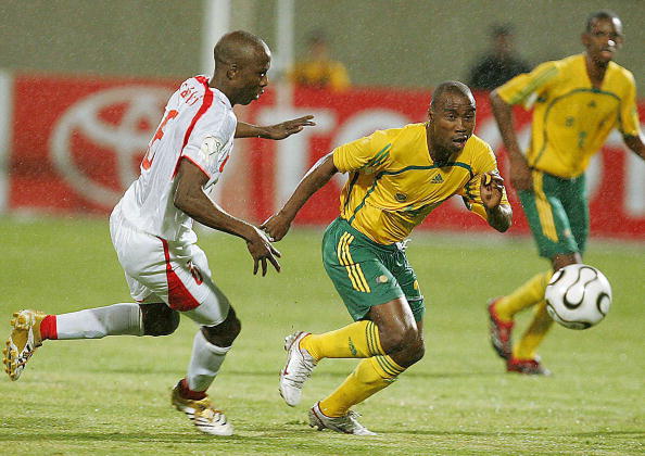 哈特：尼克斯不管升不升NBA杯冠军旗帜，都会有人生气（哈特：尼克斯无论是否升挂NBA杯冠军旗，总有人会不满）